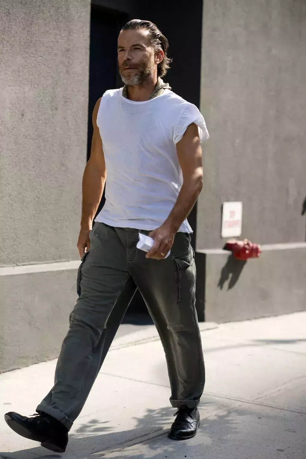 靴子男士_时尚男靴子_靴子男潮牌