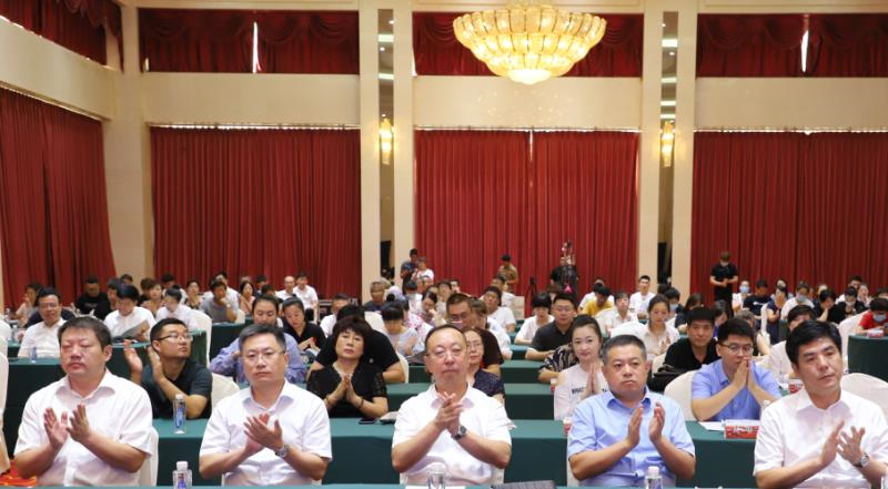 盘锦红海滩旅游攻略_盘锦有红海滩一日游_盘锦红海滩最美的地段