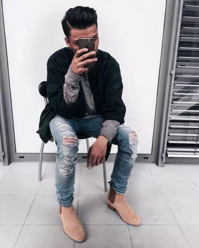 靴子的搭配穿法男_靴子男士_时尚男靴子