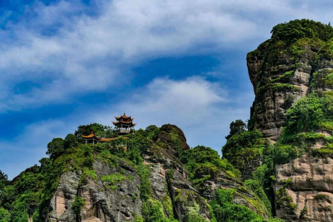 鹰潭龙虎山景区_攻略旅游鹰潭龙虎山路线_鹰潭龙虎山旅游攻略