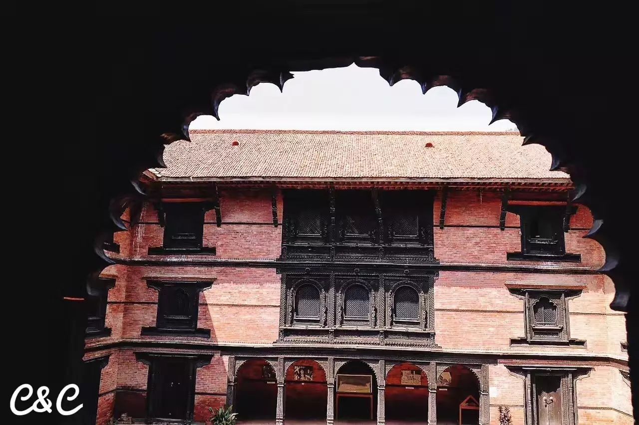 尼泊尔地震后还值得去吗_尼泊尔攻略地震旅游后去哪里了_地震后尼泊尔旅游攻略