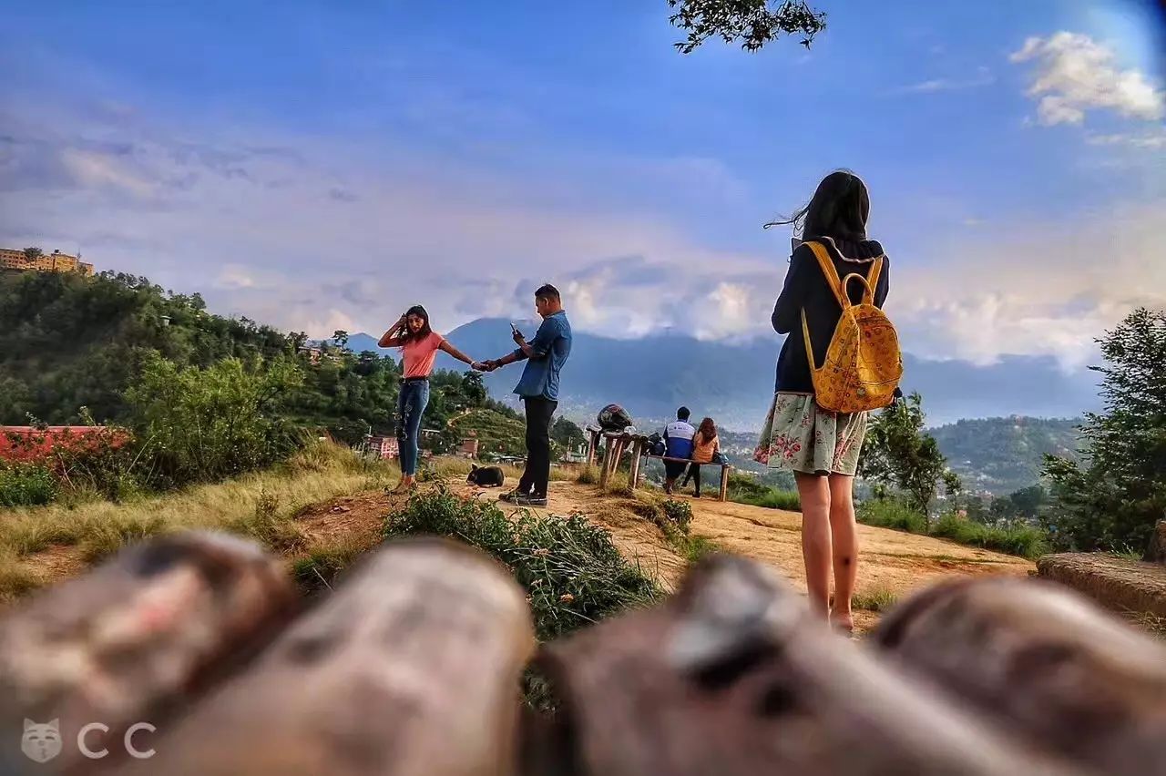 尼泊尔地震后还值得去吗_地震后尼泊尔旅游攻略_尼泊尔攻略地震旅游后去哪里了