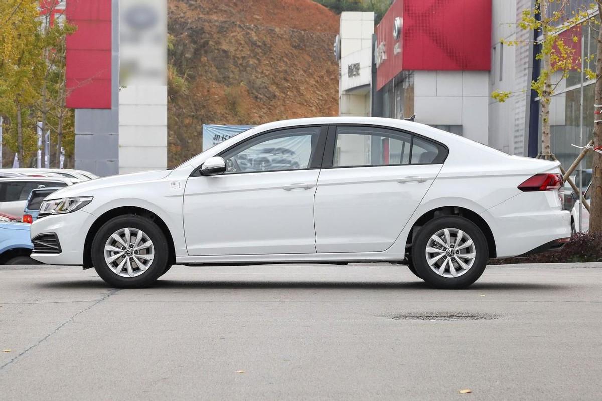 宝来自动时尚型图片_宝来16自动时尚口碑_21款宝来自动时尚功能