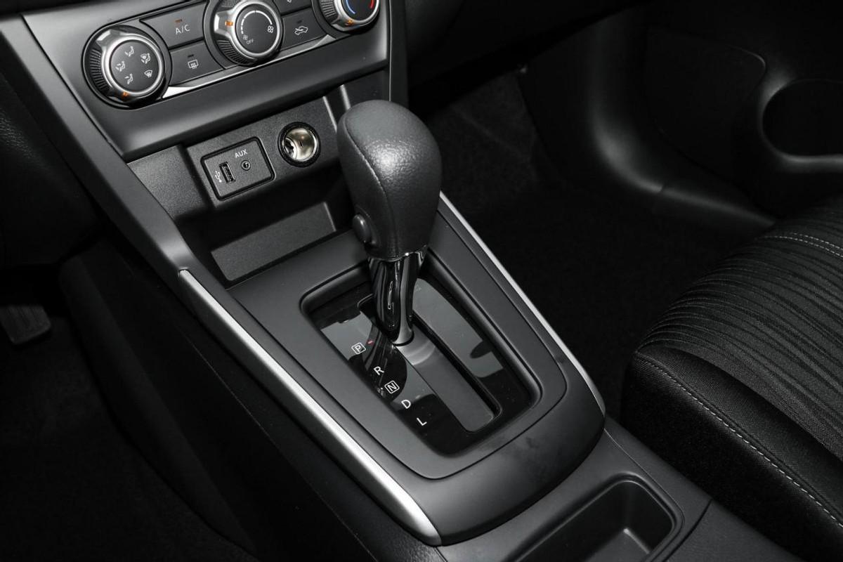 21款宝来自动时尚功能_宝来16自动时尚口碑_宝来自动时尚型图片