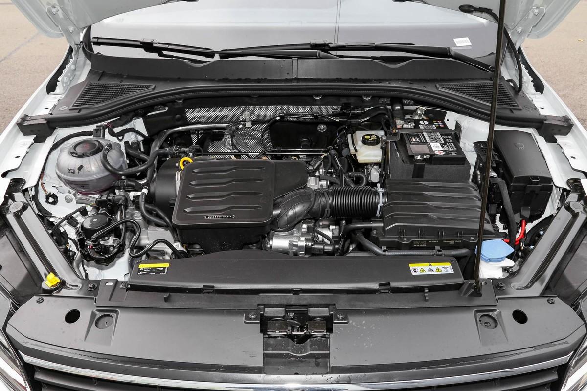 21款宝来自动时尚功能_宝来16自动时尚口碑_宝来自动时尚型图片