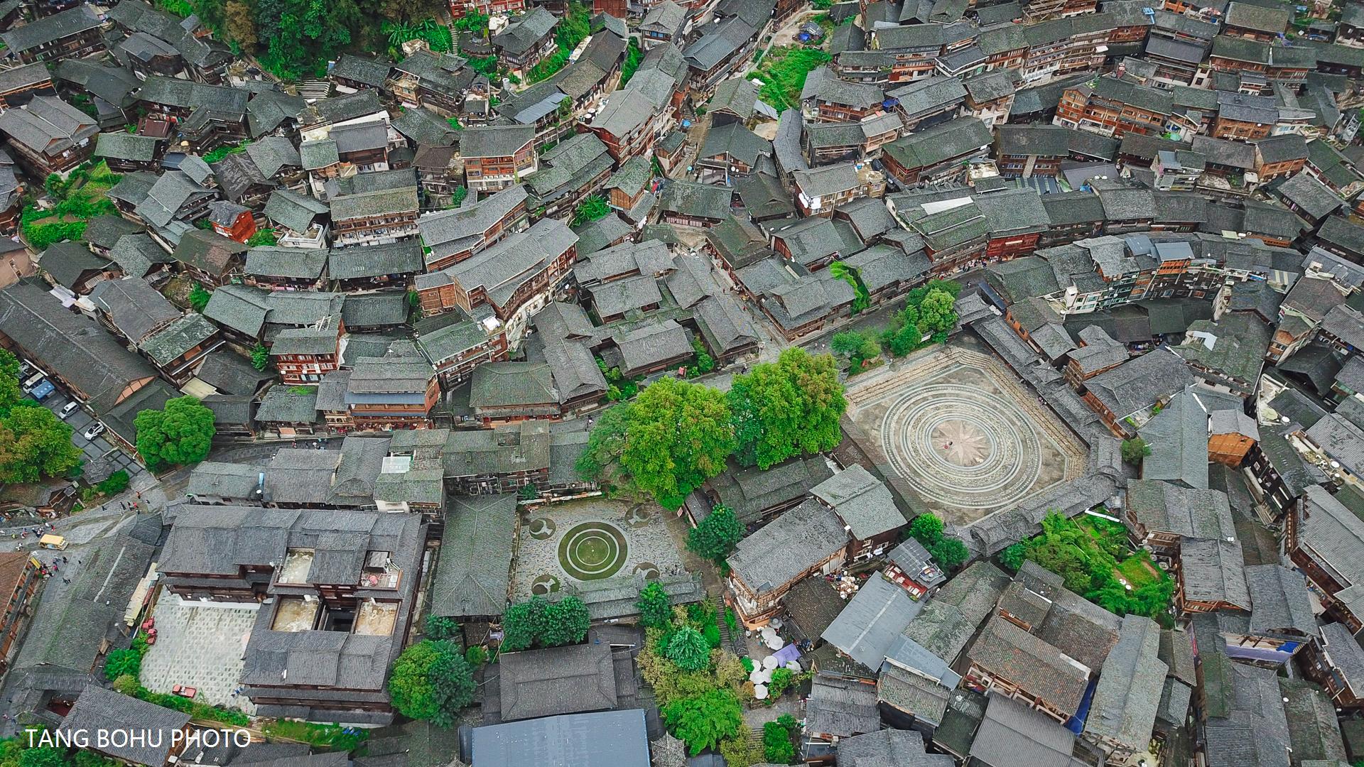 凯里千户苗寨旅游攻略_贵州凯里苗寨旅游攻略_攻略凯里旅游苗寨的路线