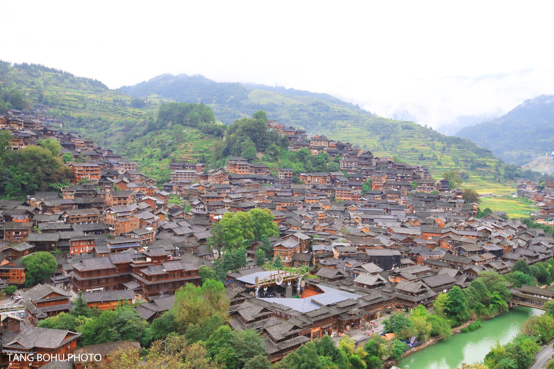 凯里千户苗寨旅游攻略_攻略凯里旅游苗寨的路线_贵州凯里苗寨旅游攻略