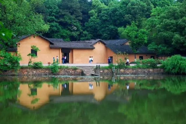 长沙旅游攻略景点必去凤凰古城_长沙至凤凰旅游攻略_长沙凤凰古城旅游攻略