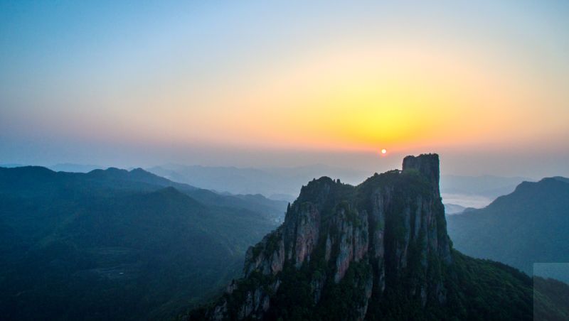 浦江仙华山爬山累吗_华山攻略仙浦江旅游路线_浦江仙华山旅游攻略