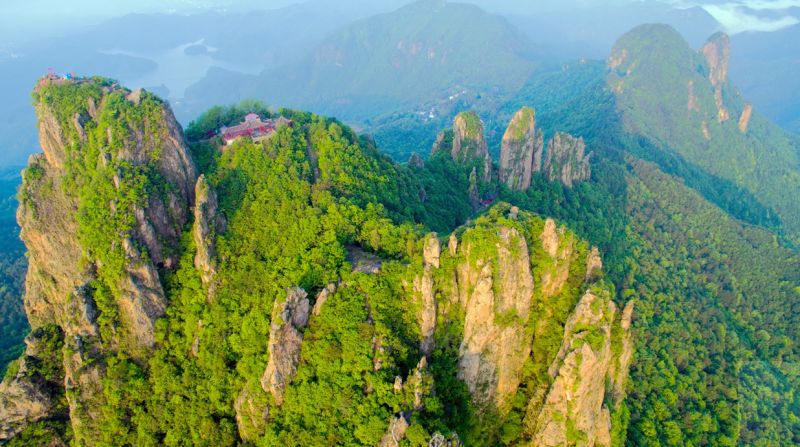 浦江仙华山旅游攻略_浦江仙华山爬山累吗_华山攻略仙浦江旅游路线
