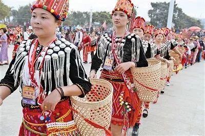 云南冬天旅游攻略_云南冬天旅游必去的景点_云南冬季旅游路线