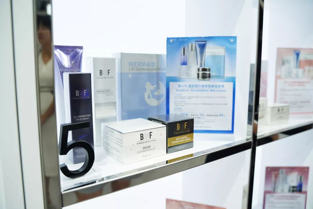 广州流行美时尚商业股份有限公司_广州流行美连锁店地址_广州时尚潮流