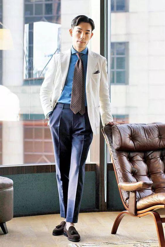 男士西装搭配图片大全高清_男士时尚西装搭配_男士西装配什么发型