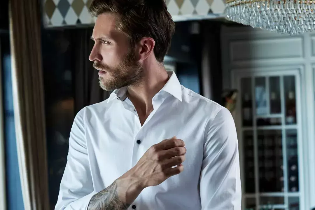 男士西装搭配什么好看_男士西装搭配图片大全高清_男士时尚西装搭配