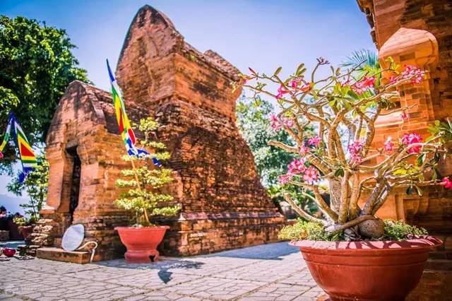 越南首都胡志明市旅游攻略_越南胡志明市位置图_越南第一大城市胡志明市