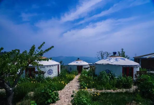 辉煌度假村 旅游攻略_旅行度假村_度假村落