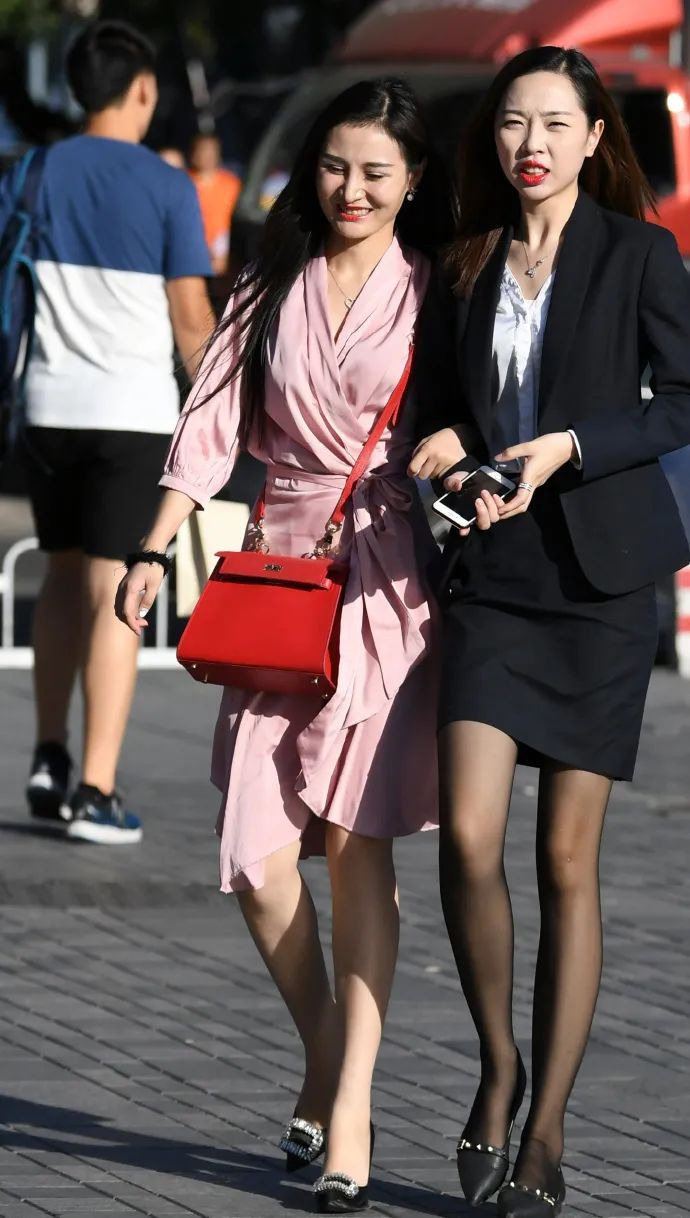 时尚白领女装_时尚白领职业装_白领职业装