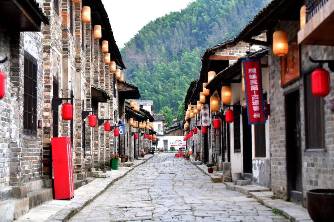 九宫山旅游攻略住宿_九宫山图_九宫山山上住宿哪家好