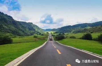 武隆天坑地缝在哪_武隆天坑地缝旅游攻略_武隆天坑地缝景点介绍