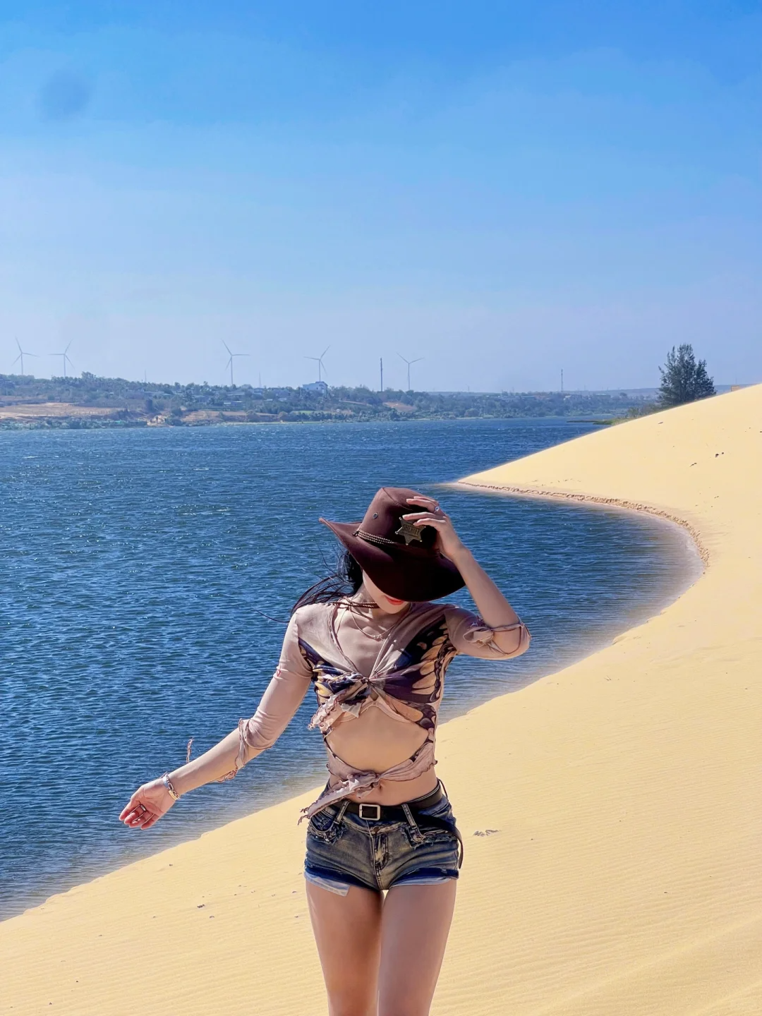 越南胡志明市位置图_航拍越南胡志明市_越南胡志明市旅游攻略