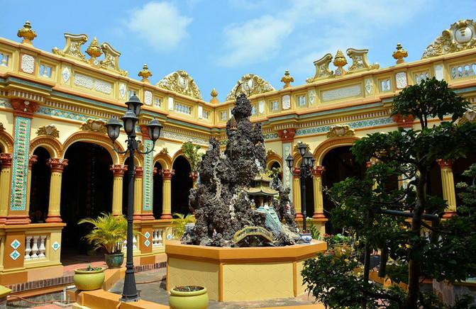 航拍越南胡志明市_越南胡志明好玩吗_越南胡志明市旅游攻略