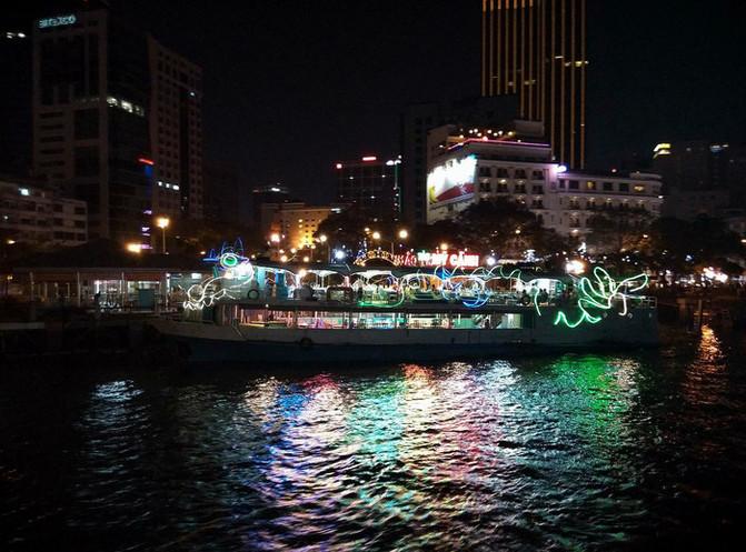 越南胡志明市旅游攻略_越南胡志明好玩吗_航拍越南胡志明市