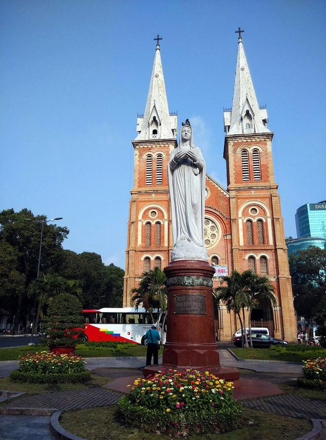 越南胡志明市旅游攻略_航拍越南胡志明市_越南胡志明好玩吗