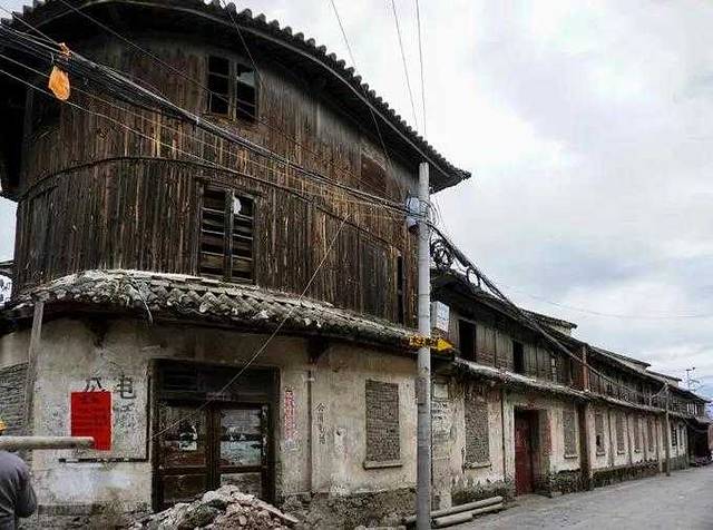 云南旅游一月份_云南十一月份旅游攻略_云南旅游几月是旺季