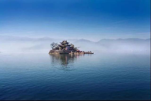 云南十一月份旅游攻略_云南旅游几月是旺季_云南旅游一月份