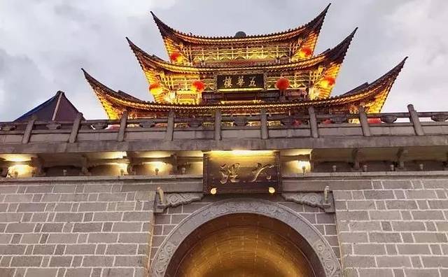 云南十一月份旅游攻略_云南旅游几月是旺季_云南旅游一月份