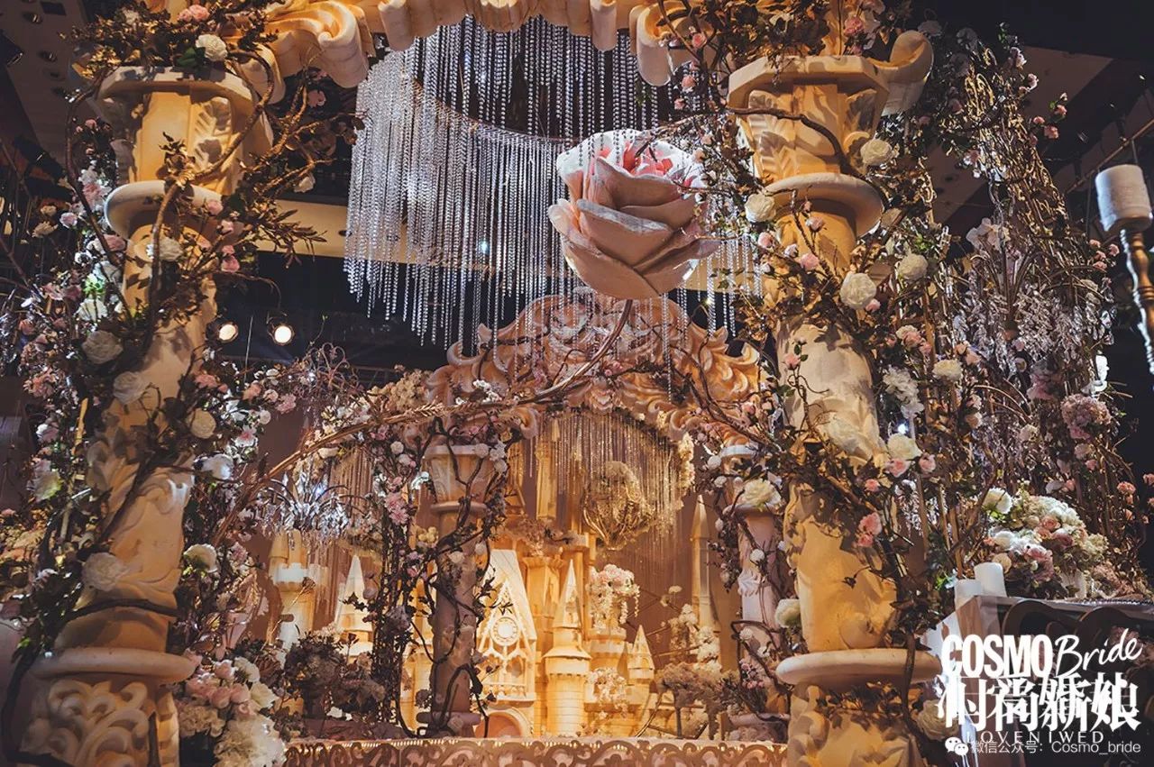 芭比之时尚童话 电影_童话芭比公主_芭比童话摄影