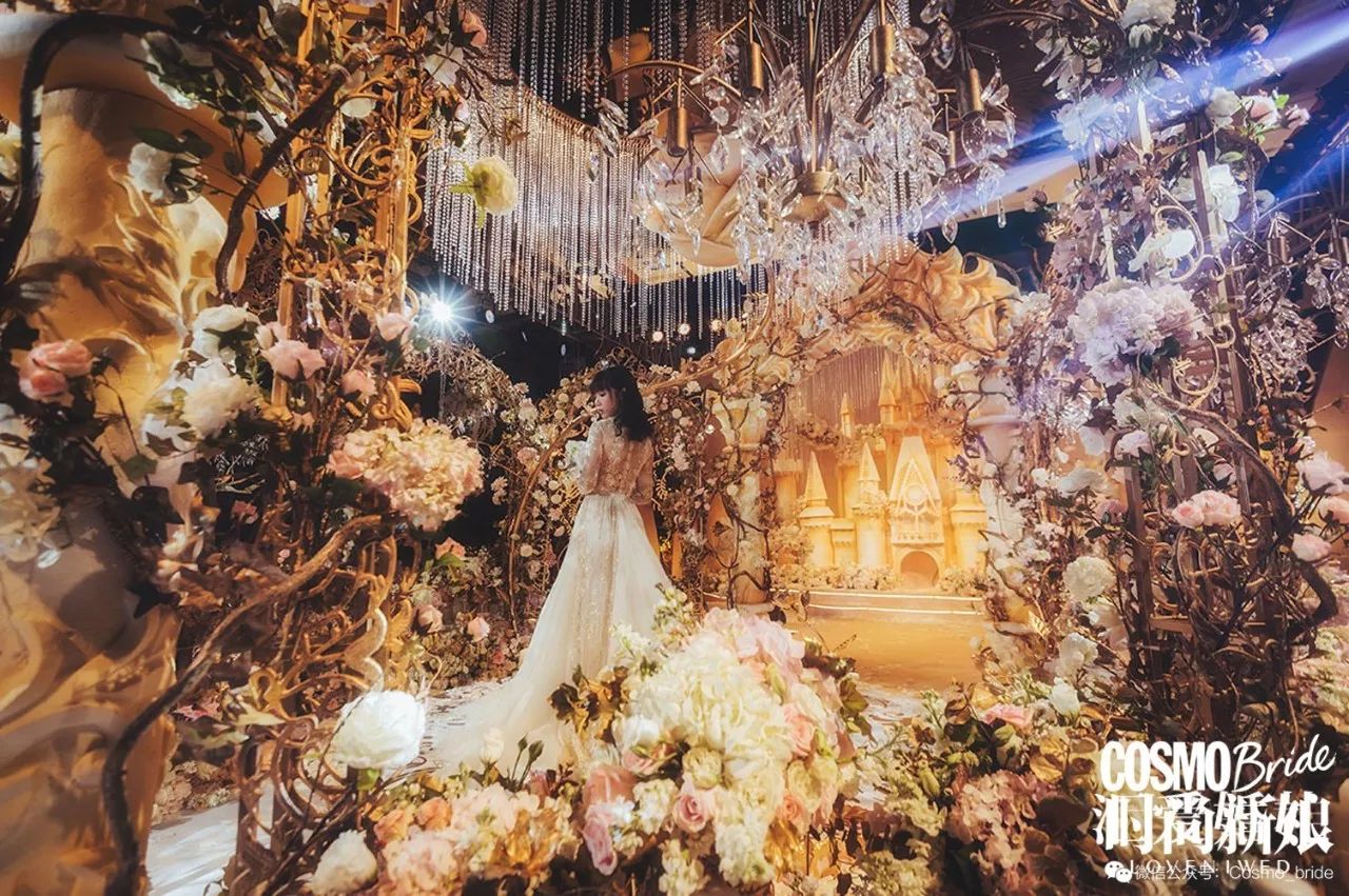 童话芭比公主_芭比之时尚童话 电影_芭比童话摄影