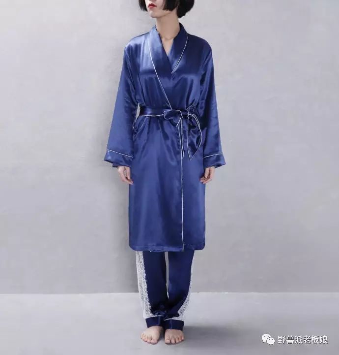 情侣款睡衣_时尚，便宜男女情侣睡衣，睡袍_情侣装睡衣套装春秋季