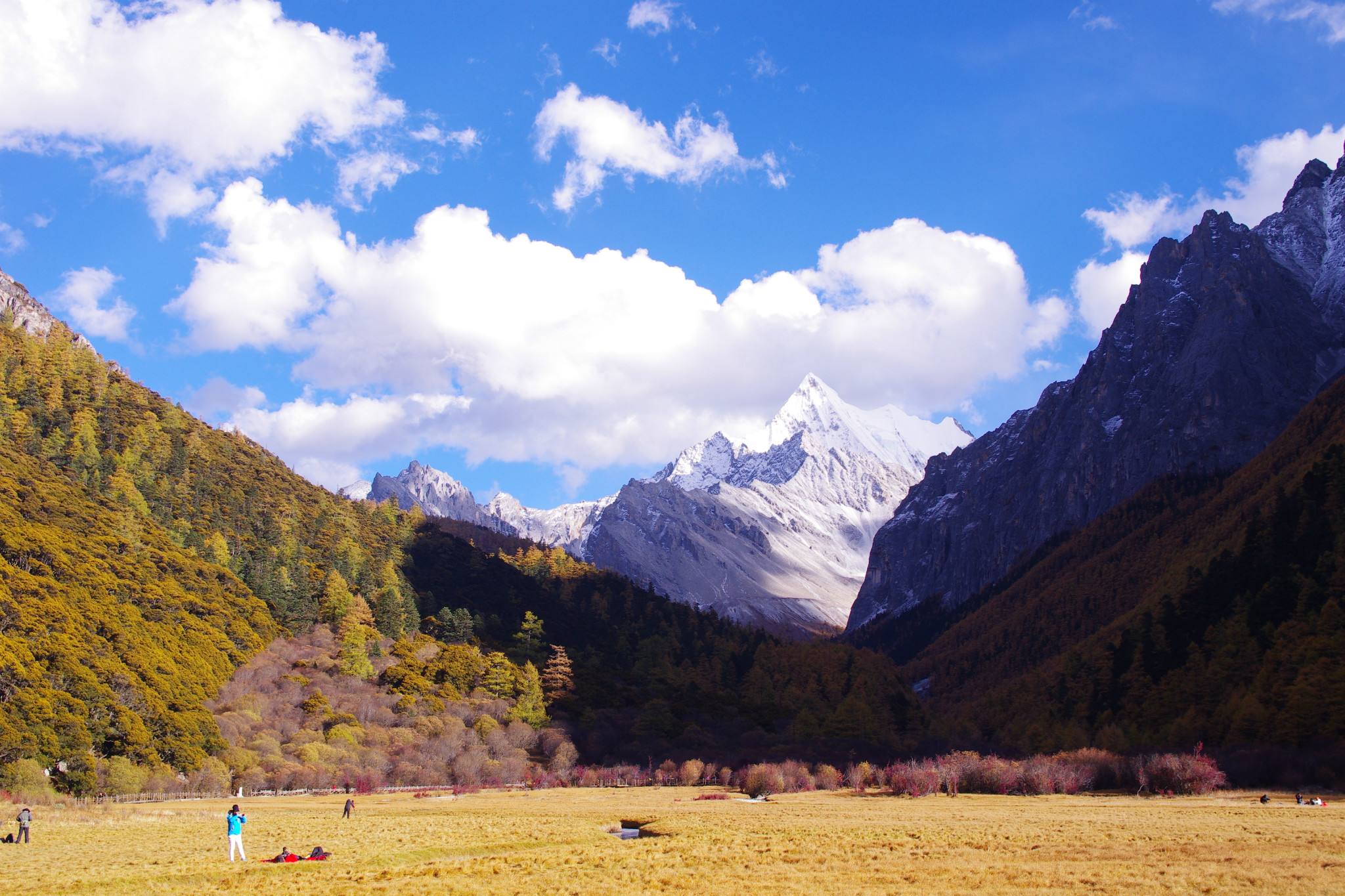 海螺沟 旅游攻略_海螺沟旅行攻略_海螺沟旅游攻略2天