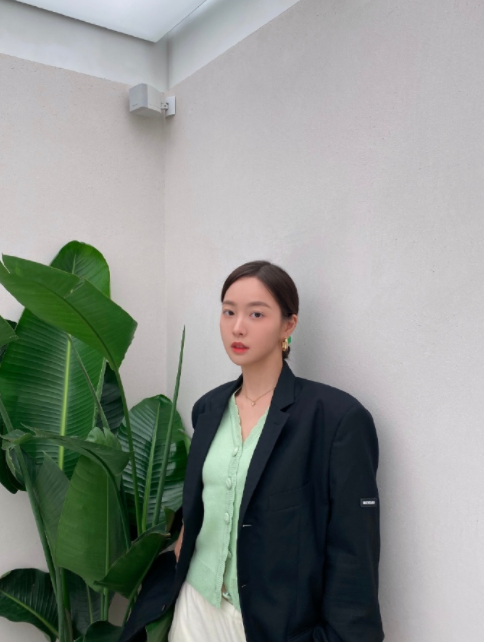 孔孝真机场时尚-时尚机场秀(图2) 机场时尚是什么意思_孔孝真机场时尚_时尚机场秀