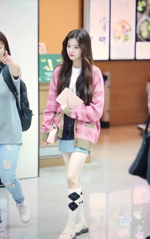 孔孝真机场时尚-时尚机场秀(图8) 机场时尚是什么意思_时尚机场秀_孔孝真机场时尚