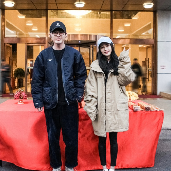 孔孝真机场时尚-机场时尚是什么意思(图4) 时尚机场秀_机场时尚是什么意思_孔孝真机场时尚