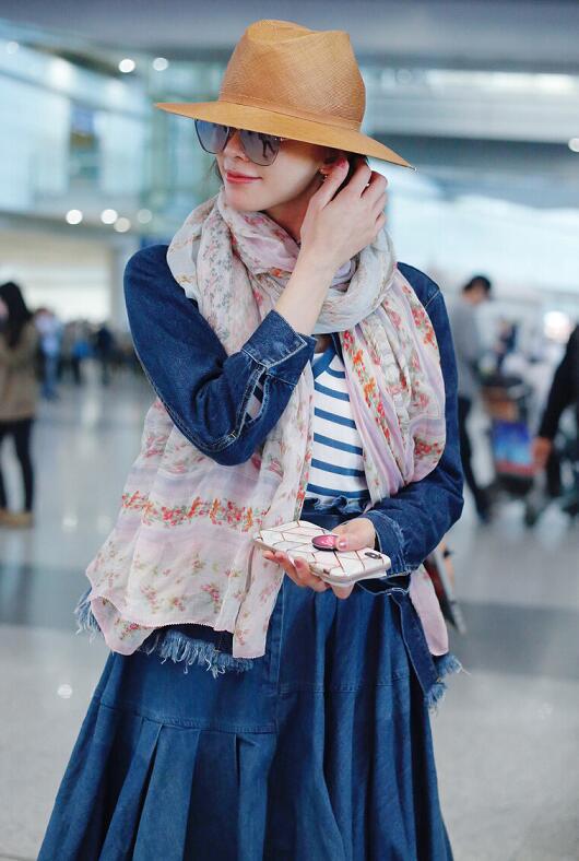 时尚舞台设计-时尚舞台造型(图5) 时尚舞台造型_舞台时尚设计图片_时尚舞台设计