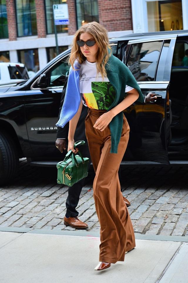 时尚舞台设计-时尚舞台造型(图9) 时尚舞台设计_时尚舞台造型_舞台时尚设计图片