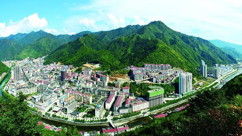 牛背梁旅游攻略-牛背梁两日游