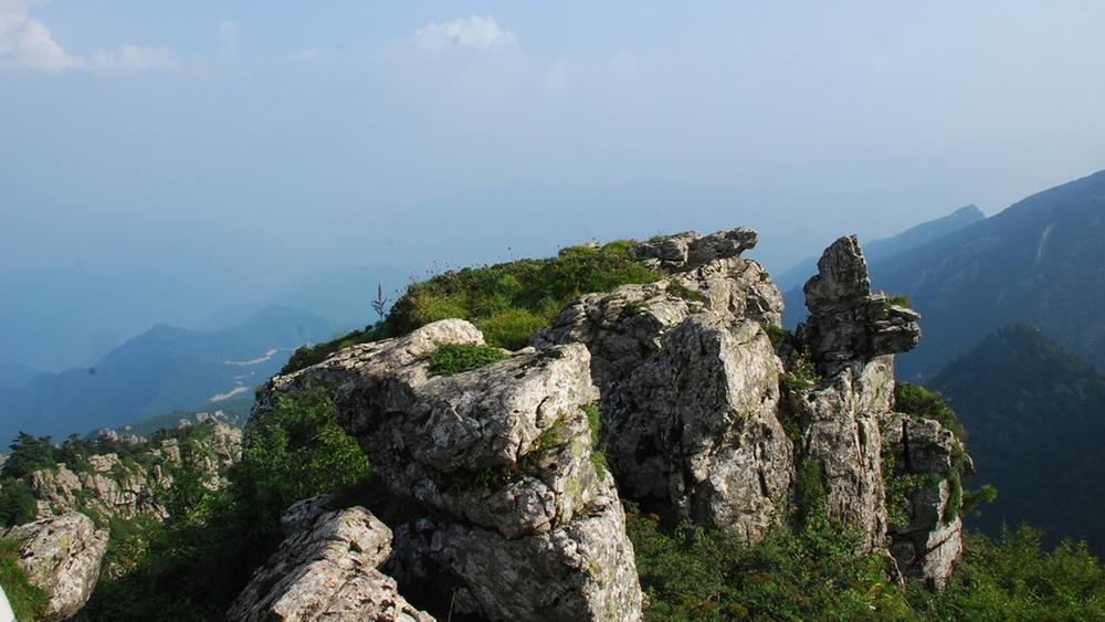 牛背梁旅游攻略-牛背梁两日游(图3) 牛背梁门票多少钱_牛背梁旅游攻略_牛背梁两日游