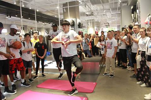 重视时尚购物-购物时期(图9) 购物时期_重视时尚购物_购物重视时尚的句子