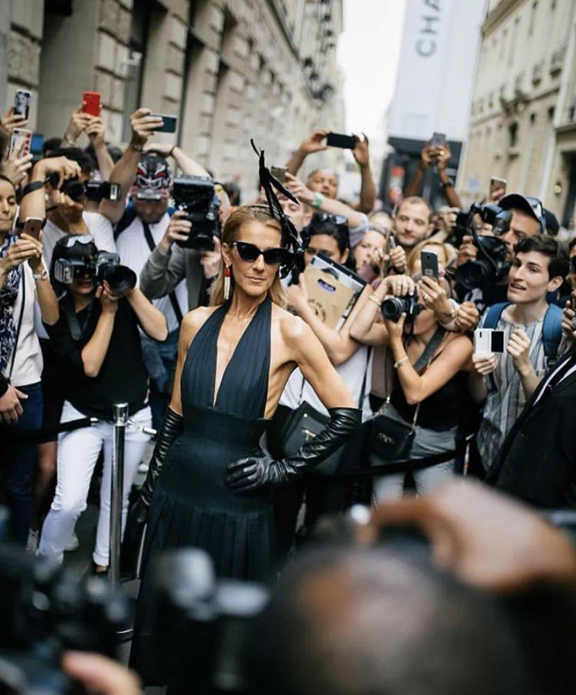 时尚老太太照片-老太太时尚照片大全(图2) 老太太时尚照片大全_老太太时尚照片头像_时尚老太太照片