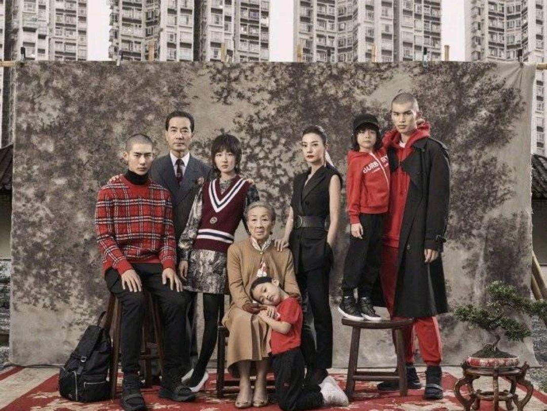 赵薇时尚穿衣打扮-打扮赵薇穿衣时尚图片(图6) 赵薇时尚穿衣打扮_赵薇穿搭_打扮赵薇穿衣时尚图片