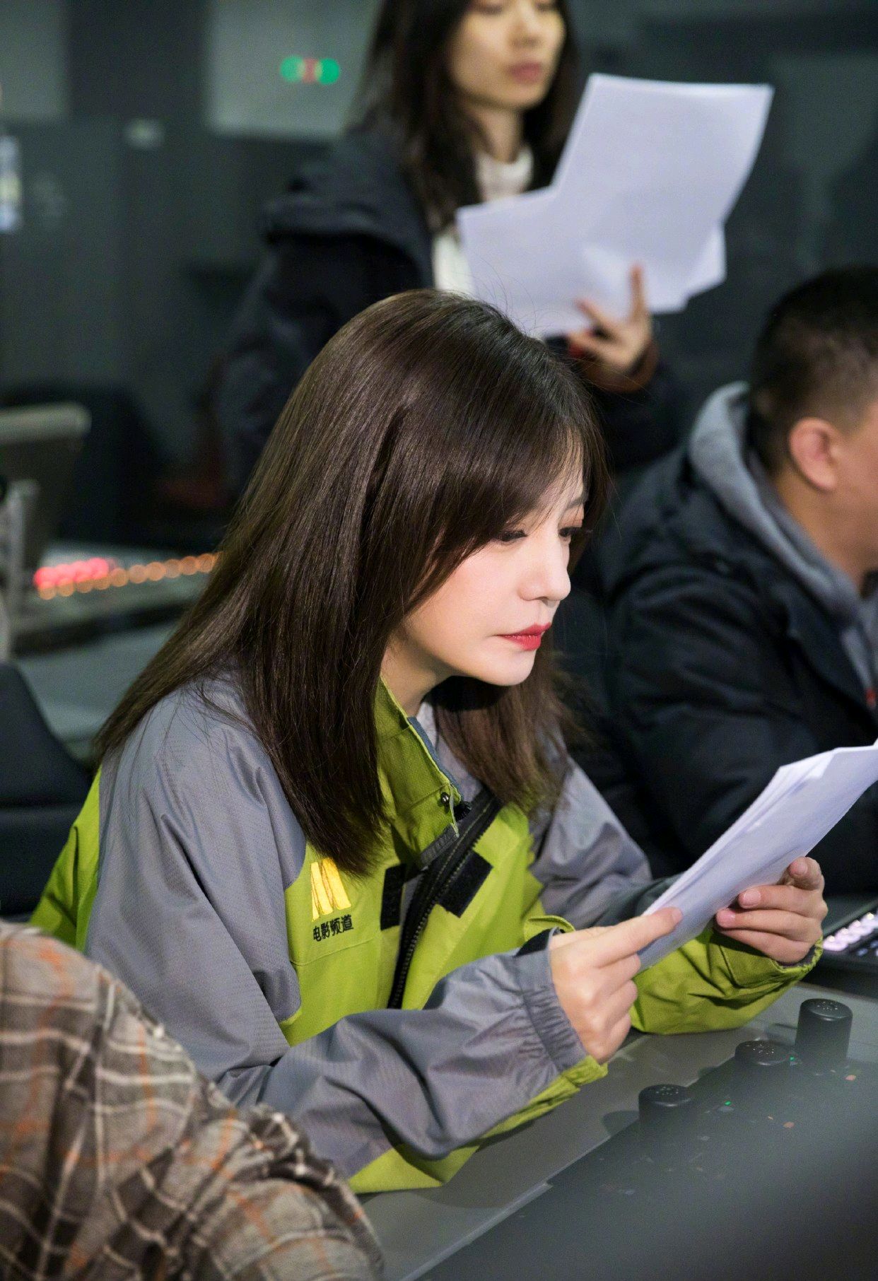 赵薇时尚穿衣打扮-打扮赵薇穿衣时尚图片(图9) 赵薇穿搭_赵薇时尚穿衣打扮_打扮赵薇穿衣时尚图片