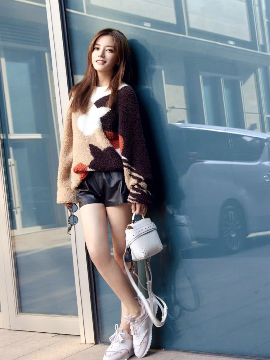 赵薇时尚穿衣打扮_赵薇穿衣服_赵薇穿搭