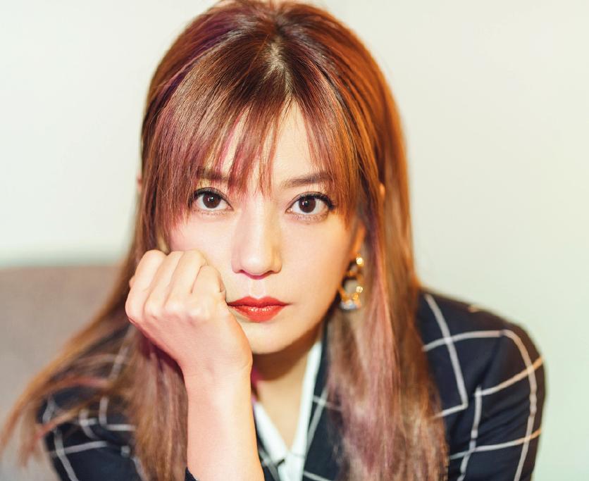 赵薇时尚穿衣打扮_赵薇穿着打扮_打扮赵薇穿衣时尚照片