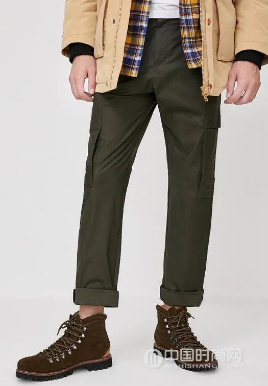 时尚靴子-靴子款式推荐有哪些(图4) 各种靴子的穿搭禁忌_时尚靴子_靴子款式推荐有哪些