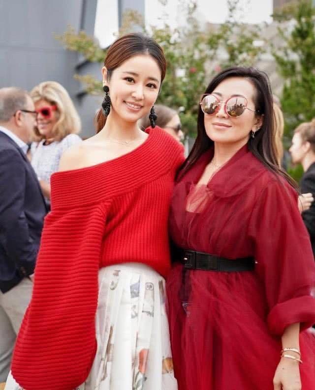 赵薇时尚穿衣打扮-打扮赵薇穿衣时尚照片(图3) 打扮赵薇穿衣时尚服装_赵薇时尚穿衣打扮_打扮赵薇穿衣时尚照片