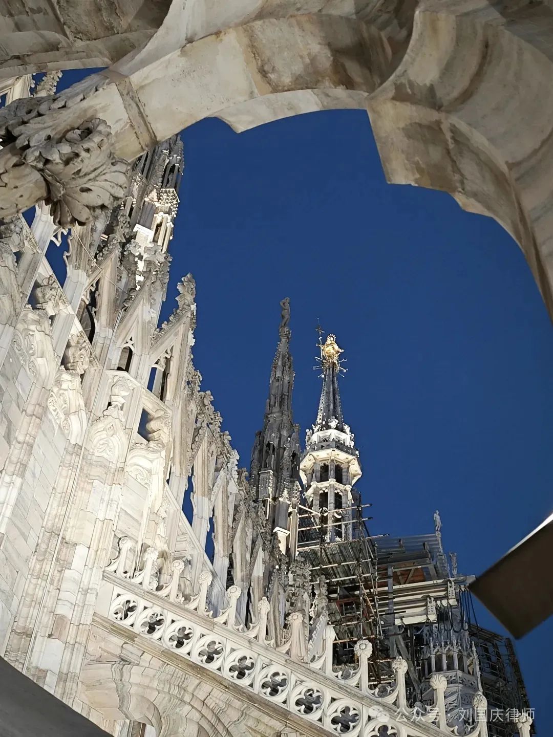 米兰时尚之都-米兰时尚周(图13) 米兰时尚之都_米兰时尚周_米兰时尚家居